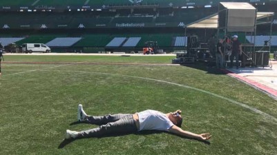 Alejandro Sanz inicia '#Lagira'