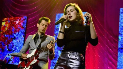 King Princess y Mark Ronson en modo cover