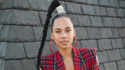 Alicia Keys en modo Billie Eilish