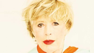 Marianne Faithfull recibe el alta