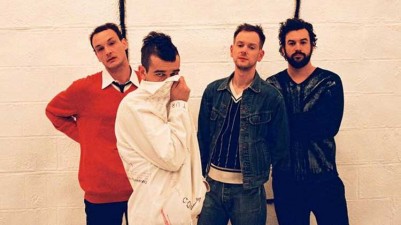 The 1975 nº1 en discos en UK con Notes on a conditional form