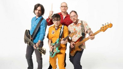 Weezer interpreta 'Hero' en Fallon