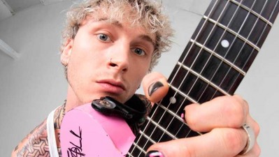 Machine Gun Kelly nº1 en la Billboard 200 con 'Tickets to my downfall'