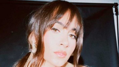 Aitana repite nº1 en discos en España con '11 razones'