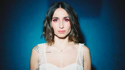 Zahara cierra trilogía con PUTA