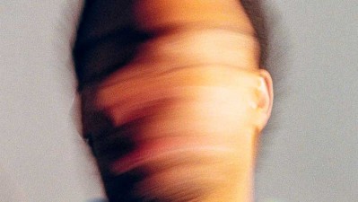 Cadence Weapon ganador del Polaris Music Prize 2021 con 'Parallel world'