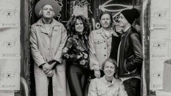 Arcade Fire número 1 en la lista británica de discos con 'WE'