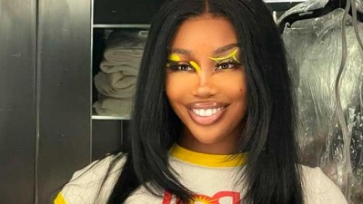 SZA sexta semana consecutiva número 1 en la Billboard 200 con 'SOS'