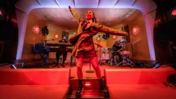 Premio Ruido 2023 para 'Ultrabelleza' de María José Llergo