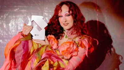 Reneé Rapp debuta en el número 1 en discos en Reino Unido con 'Bite me'