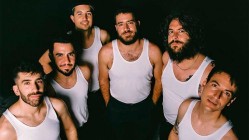 La M.O.D.A. número 1 en la Top 100 Álbumes España con 'San felices'