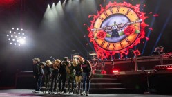 Guns n' Roses anuncia gira mundial para 2026