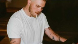 Zach Bryan número 1 en la Billboard 200 con 'With heaven on top'