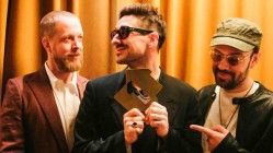 Mumford & Sons con 'Prizefighter' número 1 en discos en Reino Unido