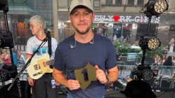 Niall Horan debuta en el número 1 en discos en UK con 'Dinner party'
