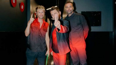 Muse número 1 en discos en UK con 'The wow! signal'
