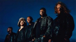 Ezra Collective número 1 en discos en UK con 'Here because of hope'