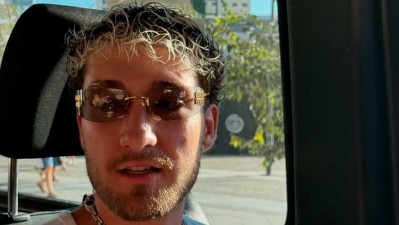 Lucho RK mantiene el numero 1 en discos en España con 'Sordo de un pie'